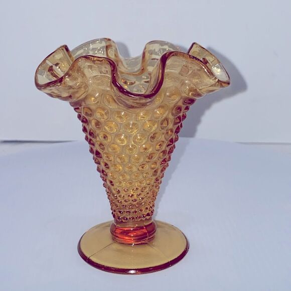 Vintage Amber Hobnail Glass Vase Wavy Edge Stands 4" Tall - Picture 7 of 7